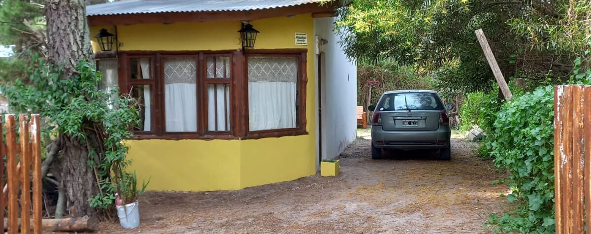 Foto principal de Semillas casa en el Bosque de Mar Azul para 2,3,4 personas en 16 De Julio
