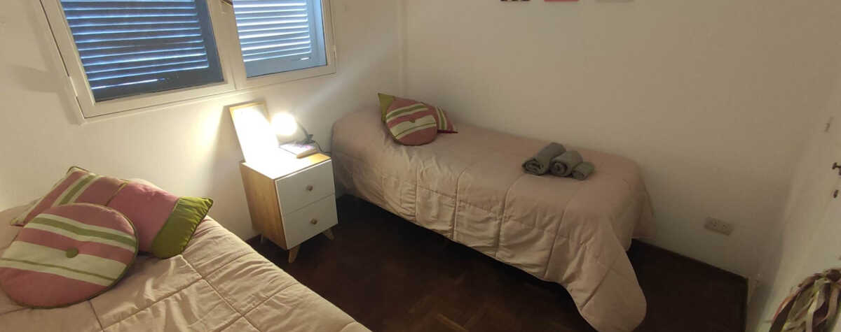 Foto principal de Dpto excelente ubicación cerca peatonales y gastronomía en Rosario