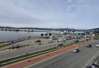 Foto 1 de la galería de Amanece frente al Canal Beagle en Ushuaia