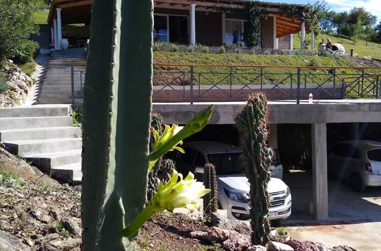 Foto principal de Cerro del Colibrí en Alpa Corral