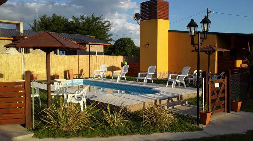 Foto principal de Complejo Rancho Aparte en Villa Rumipal