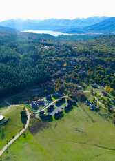 Foto 2 de la galería de Cabaña 6 Club de Campo Estancia los Ñires en San Martín De Los Andes