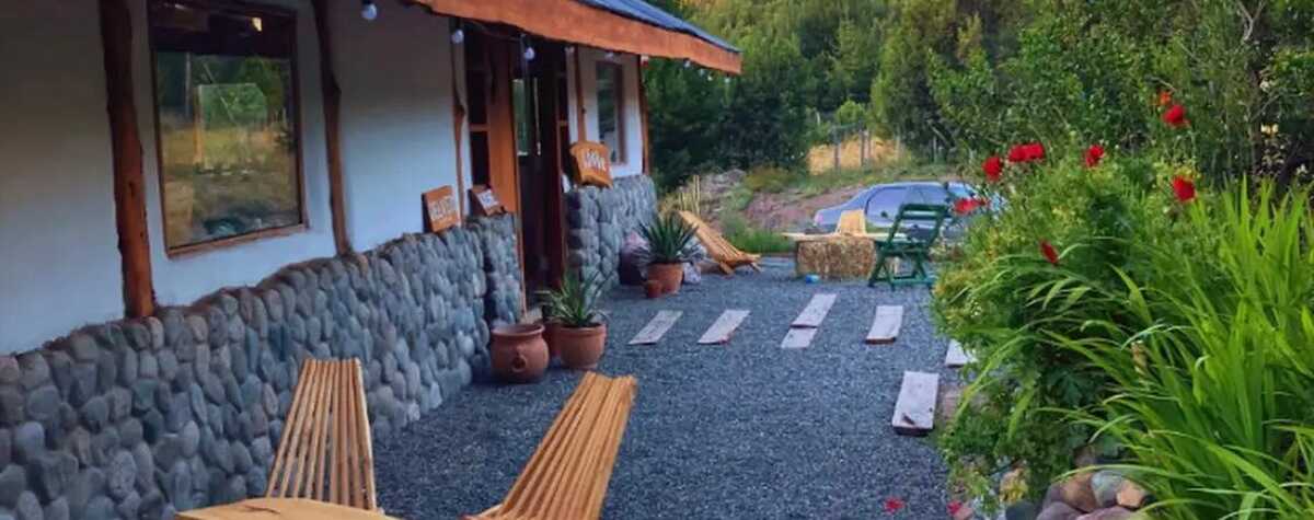 Foto principal de Adobe Eco Hostel en Villa Meliquina