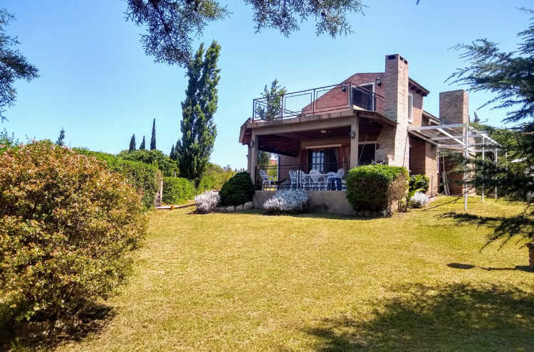 Foto principal de El Encuentro en Villa Parque Síquiman