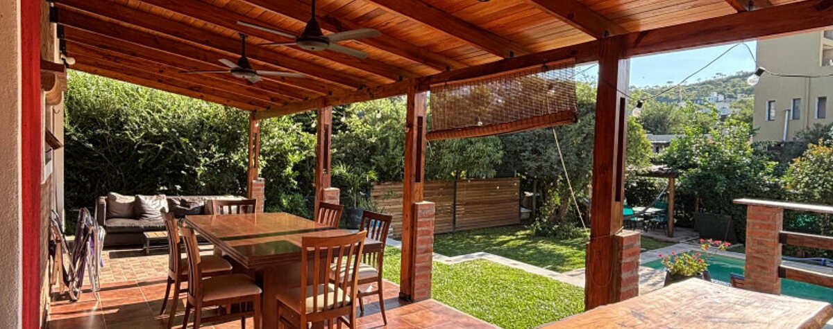 Foto principal de Casa con pileta en las sierras en La Calera