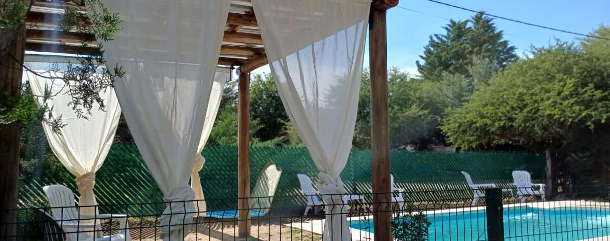 Foto principal de Altos de las Praderitas Cabañas & Suites en Mina Clavero