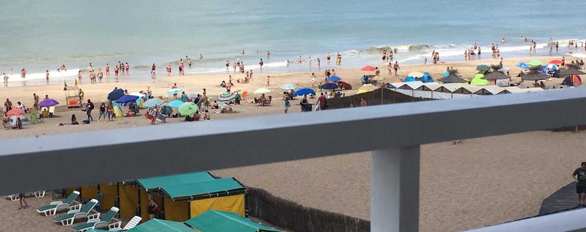 Foto principal de Departamento Frente al Mar para 8 personas en Villa Gesell