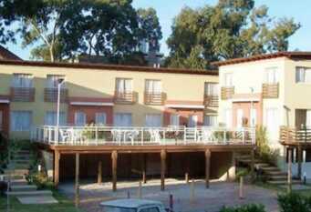 Foto 1 de la galería de Complejo de Dúplex en Pinamar en Pinamar