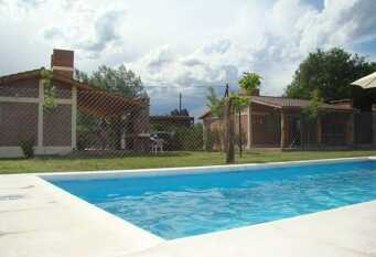 Foto 1 de la galería de La Esquina del Bajo Cabañas en Nono