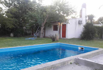 Foto 1 de la galería de Del Valle Paraná Complejo de Cabañas en Parana