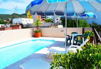 Foto 1 de la galería de Estancia de la Villa Departamentos Temporarios en Villa Carlos Paz