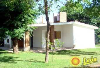 Foto 1 de la galería de Complejo Leon en Villa Rumipal