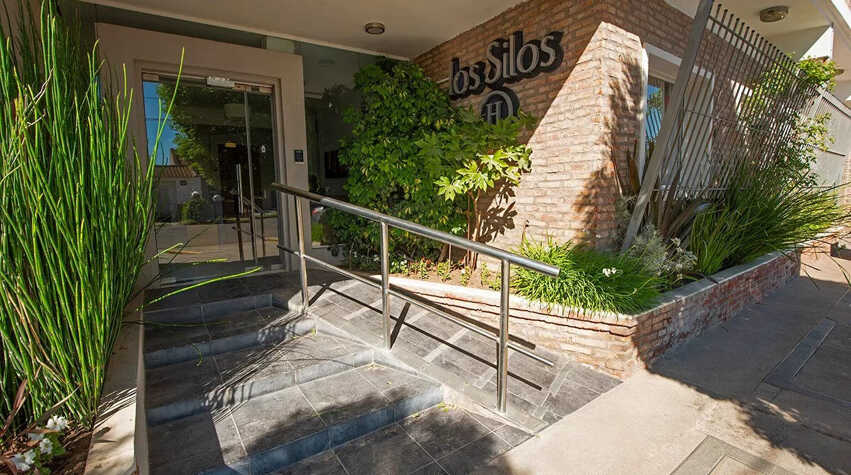 Foto principal de LOS SILOS HOTEL, TU LUGAR FUERA DE CASA. en Tres Arroyos