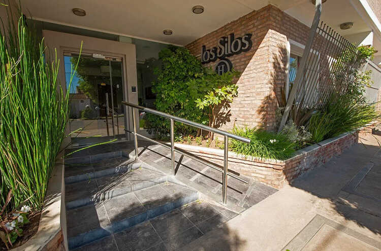 Foto principal de LOS SILOS HOTEL, TU LUGAR FUERA DE CASA. en Tres Arroyos