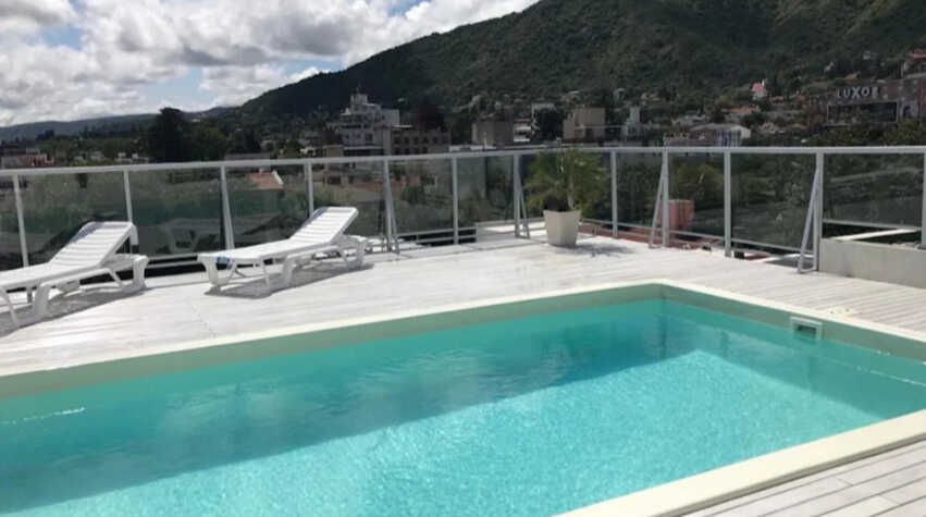 Foto principal de Tu escape perfecto: céntrico, cómodo y con piscina en Villa Carlos Paz