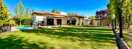 Foto 1 de Casa Los Fresnos en Vistalba