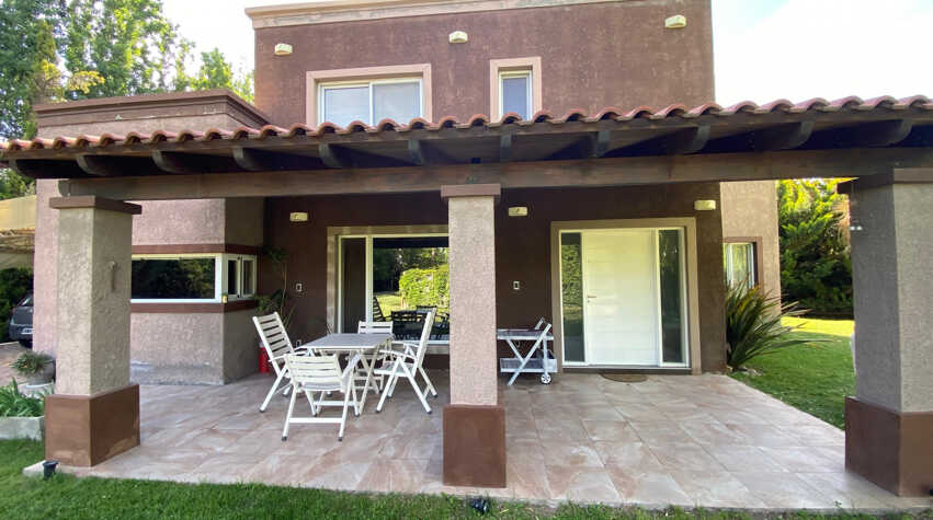 Foto principal de Casa Principal y Cabañas Del Angel en San Rafael