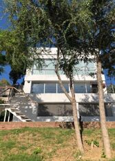 Foto 3 de la galería de Casa Frente Al Lago En Complejo Palo Blanco en Villa Carlos Paz