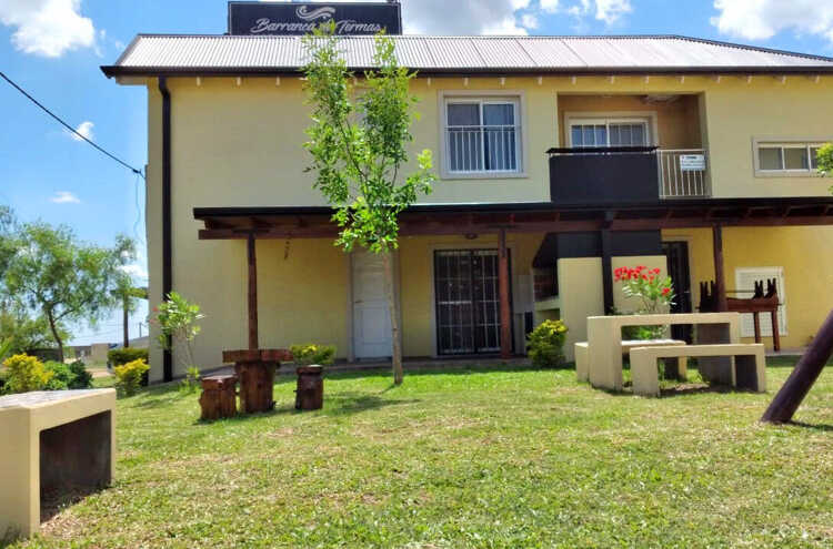 Foto principal de Apartamentos Barranca de Termas en San José