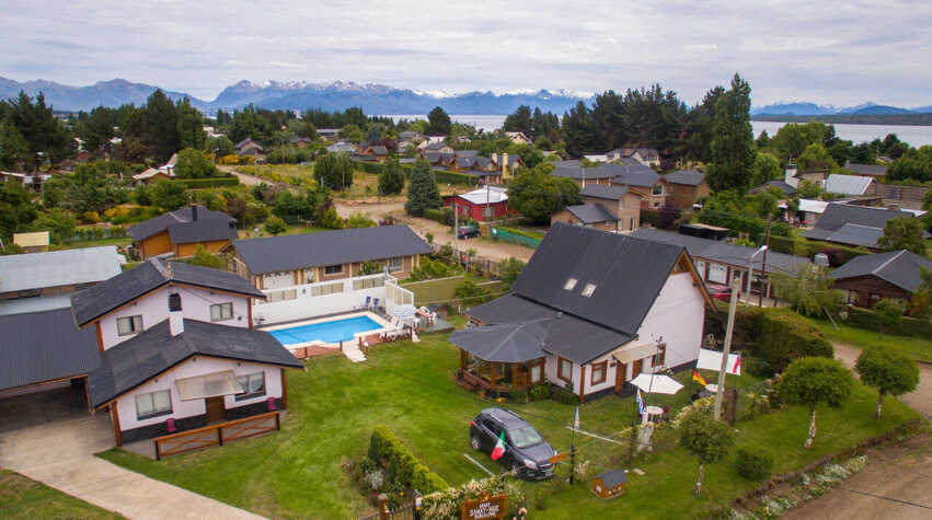 Foto principal de Apart Samay Hue Bumgalows, 3 estrellas, en Dina Huapi, Patag en Dina Huapi