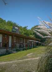 Foto 4 de Complejo de Cabañas y Hosteria Valle de las Rosas en Villa De Las Rosas