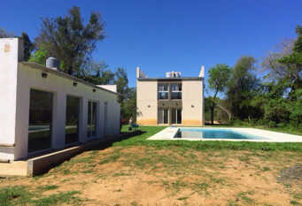 Foto 1 de la galería de Apart Arroyo el Lirio en Paso De La Patria