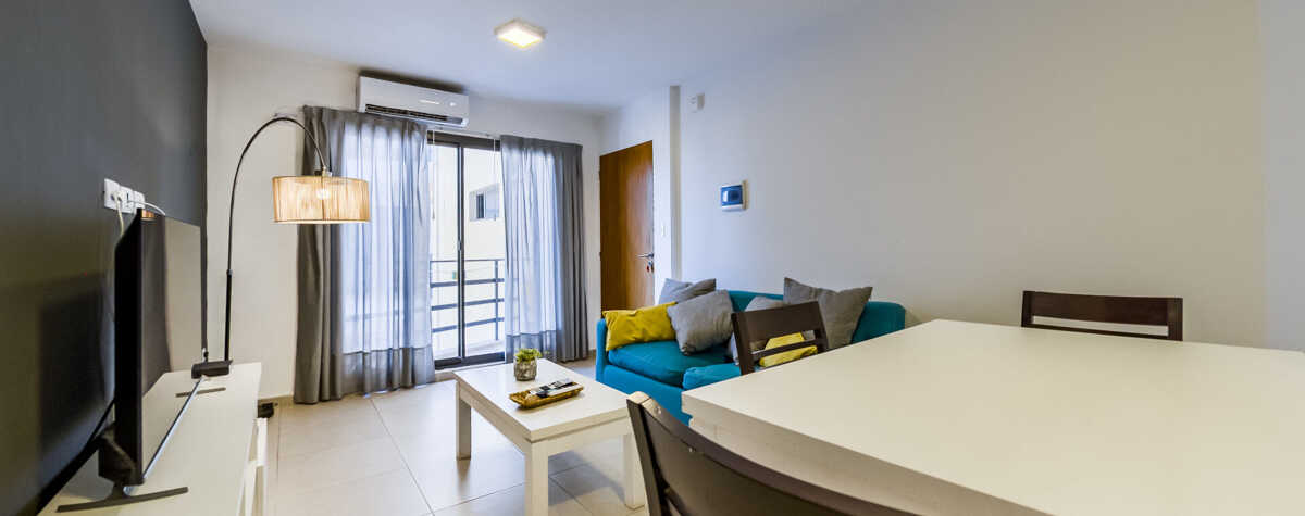 Foto principal de Temporario en Duarte Quiros en Ciudad De Córdoba