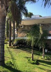 Foto 2 de la galería de Casa Frente al Lago en Villa Suiza en Villa Carlos Paz