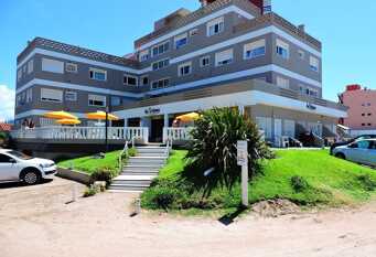 Foto 1 de la galería de Los Tritones  Apart en Villa Gesell