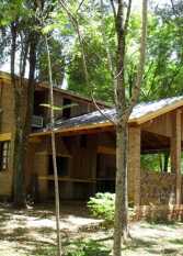 Foto 4 de Baden Baden Complejo de Cabañas & Camping en Jardin America