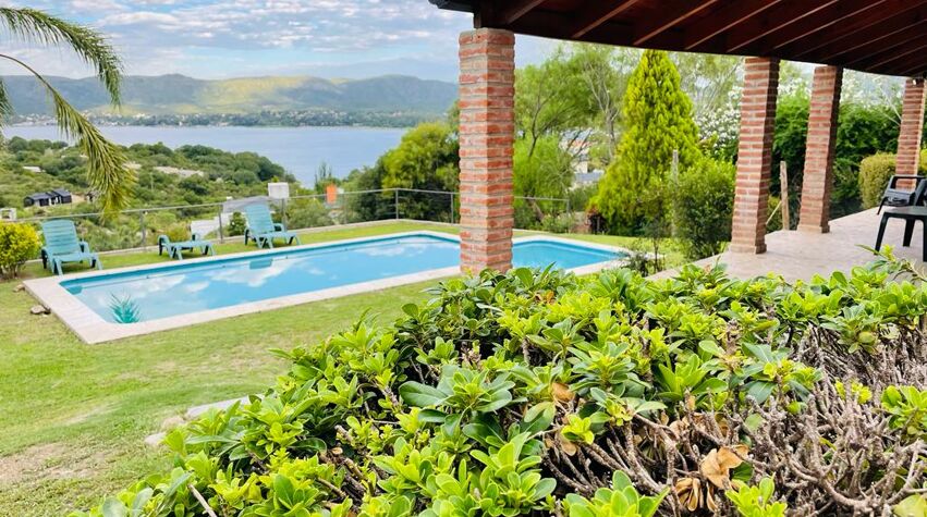Foto principal de La casa del lago en Villa Carlos Paz
