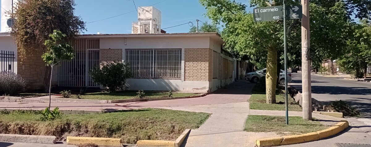 Foto principal de EL CARMELO en Godoy Cruz
