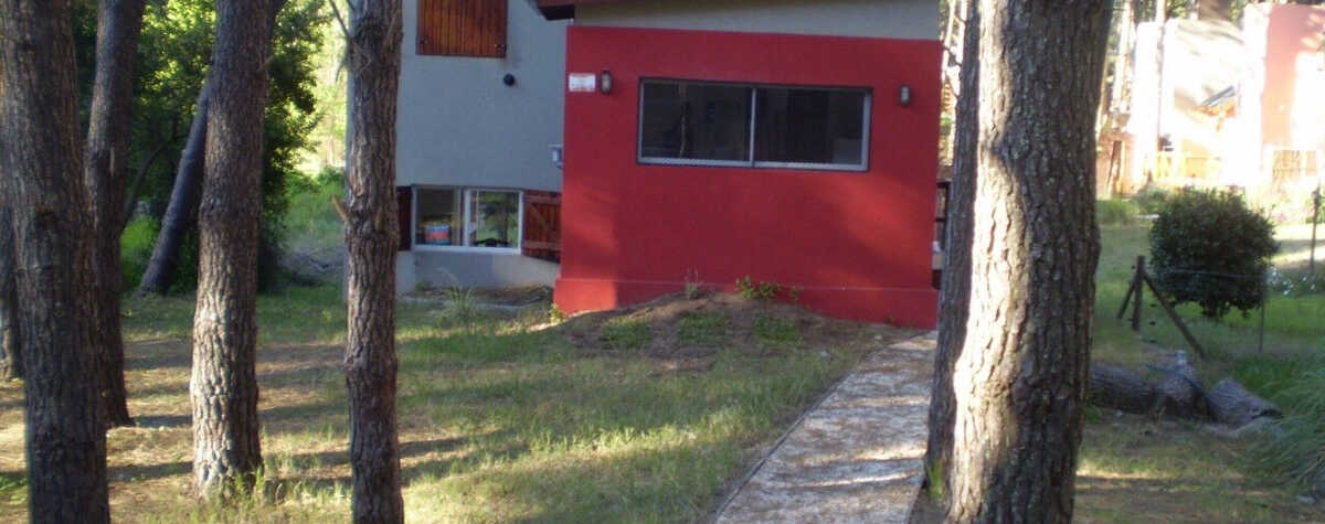 Foto principal de 14 pinos Super Anfitrion AIRBNB en Mar Azul