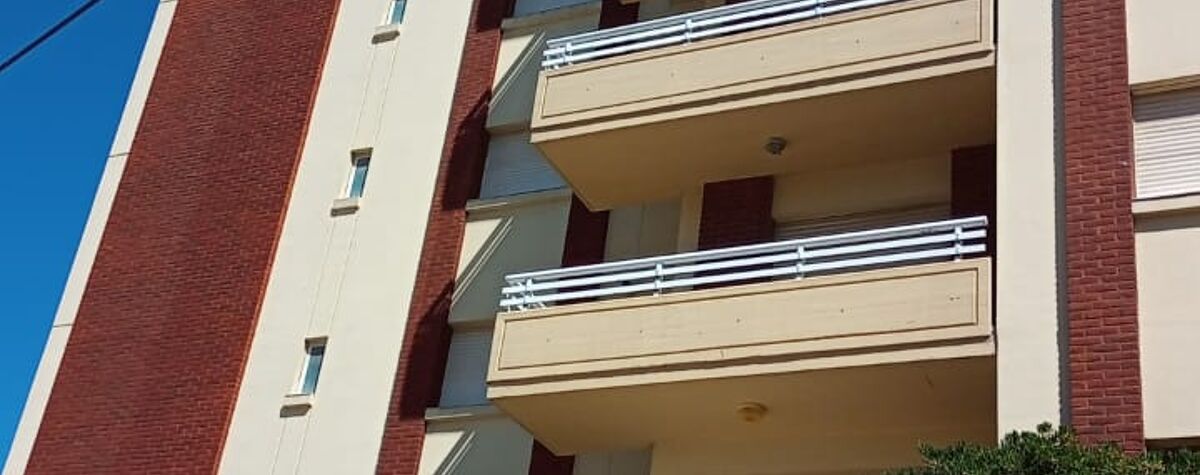 Foto principal de Villa Gesell Departamento Frente al Mar  Con Cochera Edifici en Villa Gesell