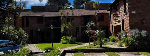Foto 1 de Duplex en complejo Colmar XI en Pinamar