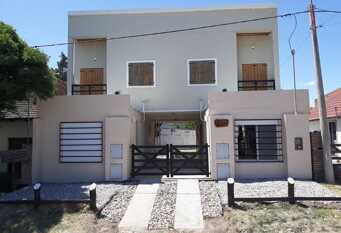 Foto 1 de la galería de Complejo Lucinda, relax a pasos del mar en Monte Hermoso