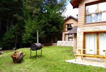 Foto 1 de la galería de Cabañas Villa Sequoia en San Carlos De Bariloche