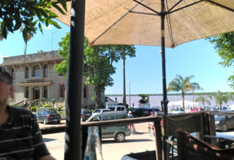 Foto 1 de la galería de Casa espaciosa en Colón, vista al río en Colón