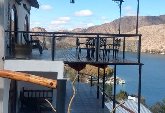 Foto 1 de la galería de Casa frente al Lago Los Reyunos en San Rafael