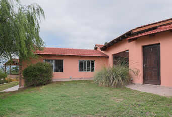 Foto 1 de la galería de Cabañas La Ernestina en Villa Carlos Paz