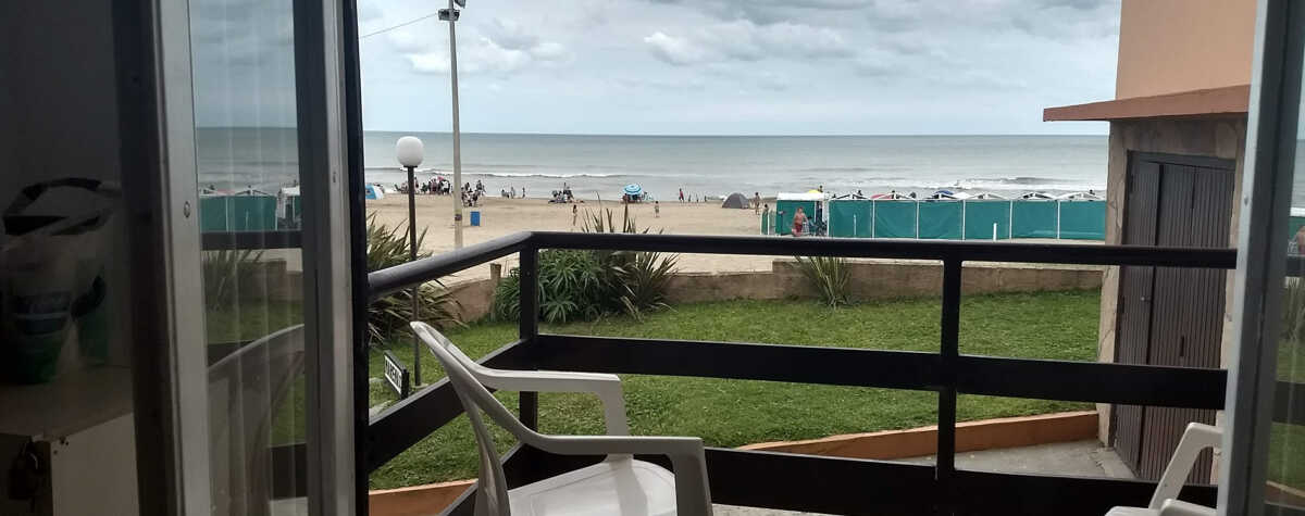 Foto principal de Departamento Sobre La Playa disponible a partir del 18 febre en Villa Gesell