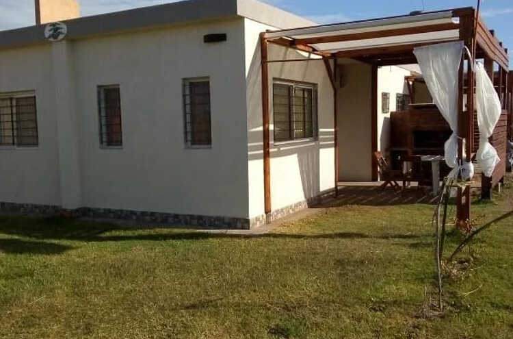 Foto principal de Cabañas Albatros Sauce Grande en Monte Hermoso