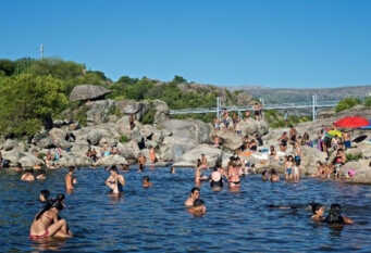 Foto 1 de la galería de Departamentos Frente al Parque 1 en Villa Cura Brochero