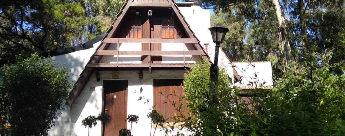 Foto principal de Casa Edelweiss en Bosque Peralta Ramos en Mar Del Plata