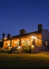 Foto 3 de la galería de Casa sobre el lago en Siquiman en Villa Parque Síquiman