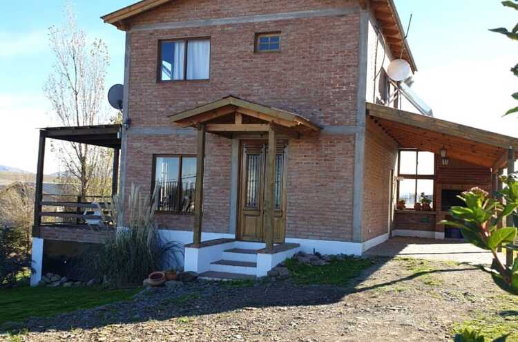 Foto principal de La posta y los cardones en Sierra De La Ventana
