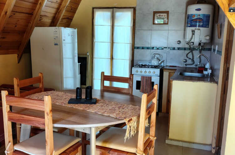 Foto principal de Las Araucarias Complejo de Cabañas en Miramar