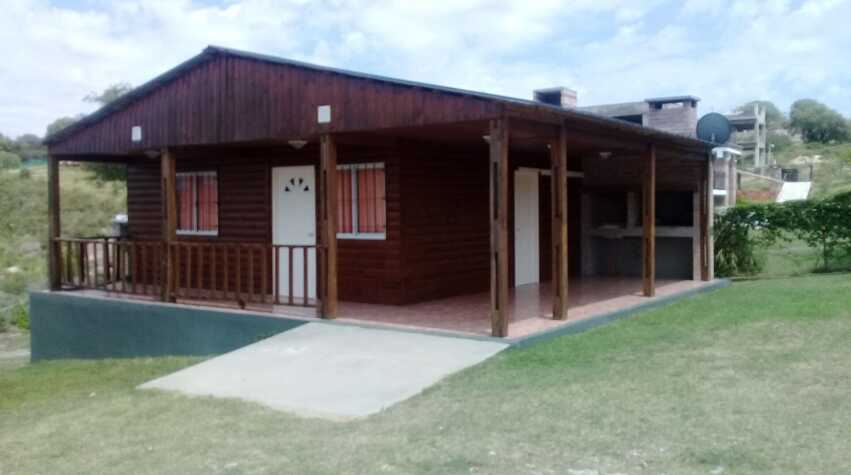 Foto principal de Cabañias Eluney en Villa Parque Síquiman