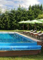 Foto 2 de la galería de Las Nubes piscina interior y exterior en Las Golondrinas