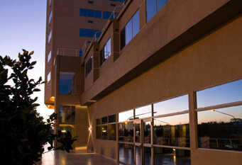 Foto 1 de la galería de Tower Inn & Suites San Rafael en San Rafael